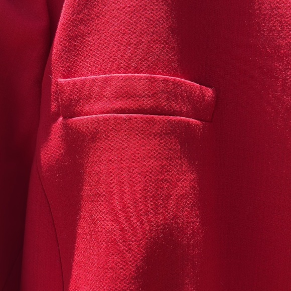 Red Jacket - Picture 2 of 6